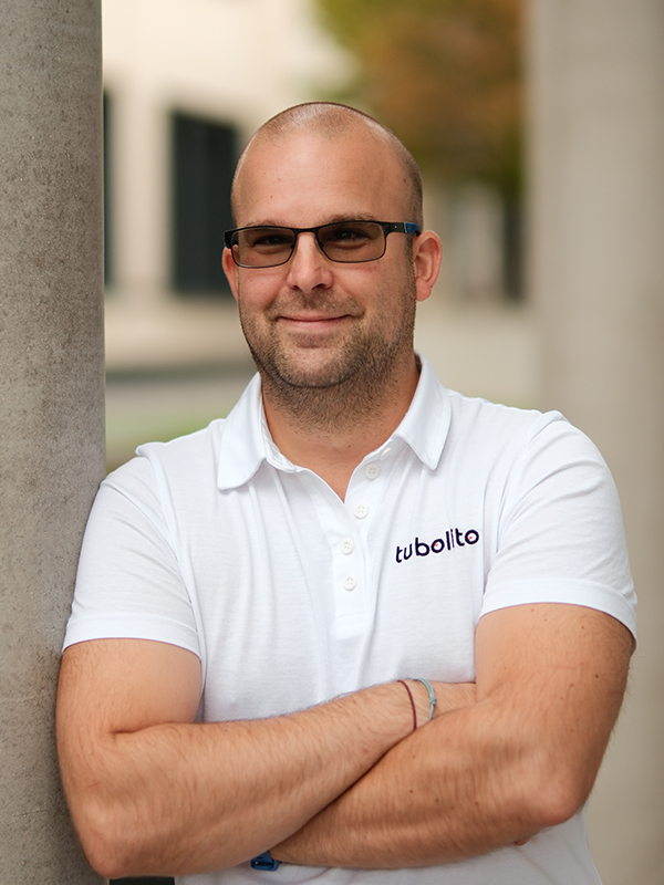 Andras Bujdoso
