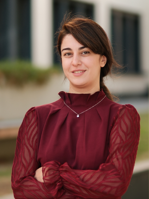 Zahra Shahroodi